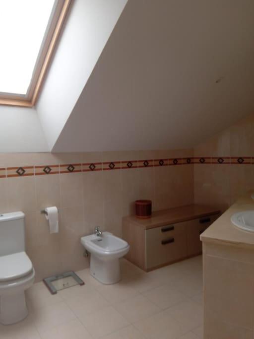 A Bruxo Fonte 8 Pzs 2 Banos Full Reg Vut38509 Apartman Luarca Kültér fotó